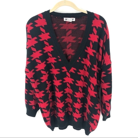 Vintage Oversized Jumbo Houndstooth Sweater Preppy V Neck Red Black Medium - Picture 9 of 9